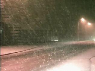 Φωτογραφία για Το πρώτο χιόνι στη Θήβα, κλειστά τα σχολεία! [video]