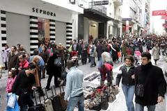 «Μεγάλος χαμένος» της εορταστικής περιόδου ήταν η ένδυση και υπόδηση