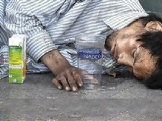 Φωτογραφία για Πεθαίνοντας στους δρόμους της Αθήνας! - Ρεπορτάζ-σοκ της Huffington Post