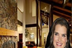 H Brooke Shields το πουλάει το σπίτι. Μισοτιμής...