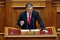 Διευκρινίσεις Μαυραγάνη για το θέμα των αποδείξεων των ελεύθερων επαγγελματιών