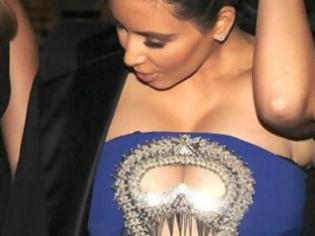 Φωτογραφία για Δε βάζει μυαλό η Kardashian! Αν και έγκυος τα πετάει όλα!