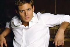 Ο Jensen Ackles θα γίνει για πρώτη φορά πατέρας