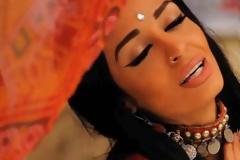Το νέο video clip της Ελένης Φουρέιρα σε ρυθμούς… Bollywood!