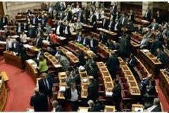 Βουλευτάκο μου σ’ ευχαριστώ…