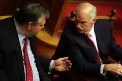 Συνάντηση Βενιζέλου-Παπανδρέου με φόντο τη λίστα