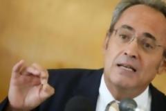 Γ. Μυλόπουλος: Διαχειριζόμαστε δεκάδες εκατομμύρια ευρώ και κατηγορούν τον αντιπρύτανη για 600 ευρώ! [video]