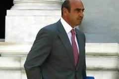 Η βουλή παραπέμπει στην δικαιοσύνη τον Βουλγαράκη