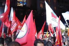 ΣΥΡΙΖΑ: Αυτοί που επενδύουν στη βία «πετσοκόβουν» τους μισθούς