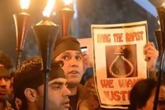 Αθώοι δηλώνουν οι κατηγορούμενοι του ομαδικού βιασμού στην Ινδία