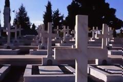 Θεσσαλονίκη: Λήστεψαν πεζή δίπλα στα Κοιμητήρια