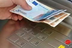 Έπαιρνε για 6 χρόνια τη σύνταξη της νεκρής αδελφής της