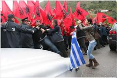Δημοψήφισμα για την ενοποίηση με το Κόσοβο ζητούν οι Αλβανοί εθνικιστές της «Ερυθρόμαυρης Συμμαχίας»