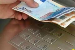 Δωρεάν οι συναλλαγές στα ΑΤΜ Πειραιώς, ΑΤΕ και Γενική