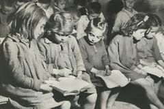 Ένας δάσκαλος στην Ισπανία κατακεραυνώνει τους εκεί δωσίλογους ηγέτες