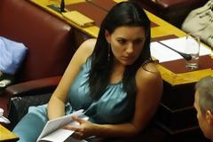 Όλγα Κεφαλογιάννη: Επιστολή διαμαρτυρίας στον Αγγλο πρέσβη για το προσβλητικό ριάλιτι