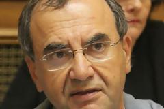 Στρατούλης: Επαναφέρουν τα stage στον ιδιωτικό τομέα