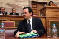 Βρέθηκε ο υπάλληλος που κράτησε στα χέρια του το πρωτότυπο CD