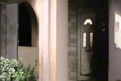 Μπαράζ επιθέσεων εναντίον δημοσιογράφων τη νύχτα