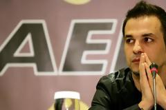 Επαφές με επιχειρηματίες ξεκίνησε ο Ντέμης