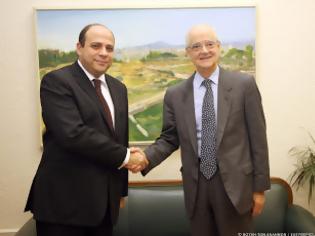 Φωτογραφία για Συνάντηση του Απ. Κακλαμάνη με τον πρέσβη της Αρμενίας