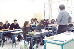 Mαθητές ζεσταίνονται με χορηγίες στα σχολεία της Θεσπρωτίας!