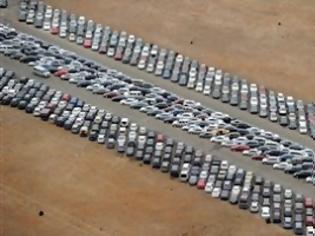 Φωτογραφία για ΑΠΙΣΤΕΥΤΟ! Δείτε πού πήγαν όλα τα αυτοκίνητα που «χτύπησε» ο τυφώνας Σάντι