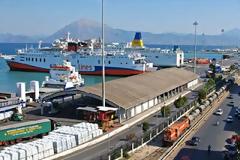 Συνελήφθησαν αλλοδαποί χωρίς έγγραφα στο λιμάνι της Ηγουμενίτσας