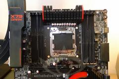 EVGA X79 Dark: Σκοτεινές επιδόσεις από την EVGA