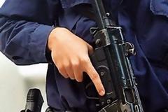 ΑΚΟΜΑ ΕΝΑΣ ΑΣΤΥΝΟΜΙΚΟΣ ΚΑΤΗΓΟΡΟΥΜΕΝΟΣ ΓΙΑ ΚΥΚΛΩΜΑ ΝΑΡΚΩΤΙΚΩΝ