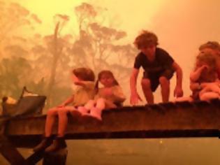 Φωτογραφία για Ανεξέλεγκτες οι πυρκαγιές στην Αυστραλία