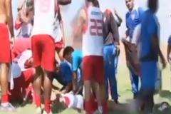 Έπαθε ανακοπή και πέθανε στην προπόνηση  - Συγκλονιστικό video