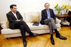 Πρωθυπουργικοί χειρισμοί και «άνοιγμα» Τσίπρα
