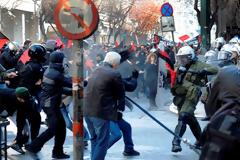 Ολοκληρώθηκε η πορεία αλληλεγγύης προς τους συλληφθέντες στην «βίλα Αμαλία»