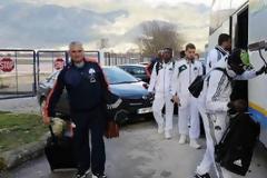 Μαχαίρια και πέτρες στα Γιάννινα