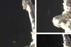 UFO πολύ κοντά στο Διεθνή Διαστημικό Σταθμό