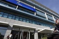 Οι πρώτες φωτογραφίες μετά την επίθεση στα γραφεία της ΝΔ