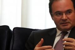 Eίμαστε όλοι Παπακωνσταντίνου…