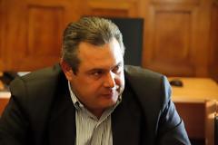 Ασφαλίτης παρακολουθούσε τον Καμμένο – συνελήφθη και ανακρίνεται