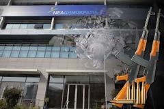 Και ξαφνικά το Πρωθυπουργικό γραφείο 
