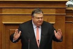 Βολές Βενιζέλου σε ΣΥΡΙΖΑ με αφορμή την επίθεση στα γραφεία της ΝΔ
