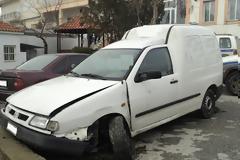 ΑΛΕΞΑΝΔΡΟΥΠΟΛΗ: Σύγχρονος δουλέμπορος μετέφερε λαθρομετανάστες με το φορτηγάκι του!