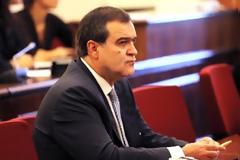 Ο Βγενόπουλος διαψεύδει τις φήμες για ένταλμα της Interpol