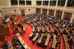 Αρκούσαν 166 «ναι» για να περάσει το πολυνομοσχέδιο και η υποδούλωση της Ελλάδας!