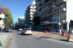 Πάτρα: Περνούν με κόκκινο στην Ηρώων Πολυτεχνείου και η Τροχαία επεμβαίνει... κατόπιν εορτής