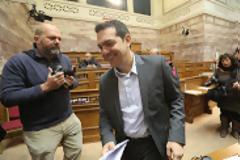 Αλέξη αυτοί μιλάνε πολύ!!!