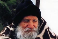 2556 - Θαυμαστά περιστατικά με τον Γέροντα Πορφύριο