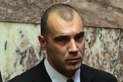 Βουλευτής της Χρυσής Αυγής αποκαλεί τον Χατζή Οσμάν (ΠΑΣΟΚ) πράκτορα των Τούρκων