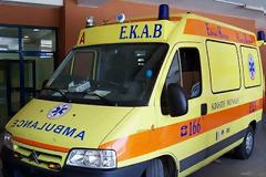 Πειραιάς: Φορτηγό παρέσυρε και τραυμάτισε πεζό