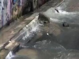 Φωτογραφία για Αναγνώστης αναφέρει πως έσπασε αγωγός νερού στα Α. Ιλίσια